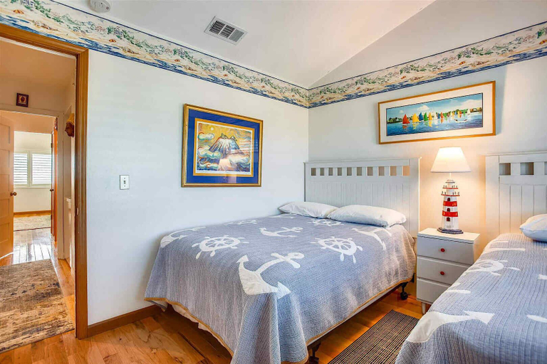 Room 5, Coastal Oasis Refined Living Ocean Views, Saint Johns