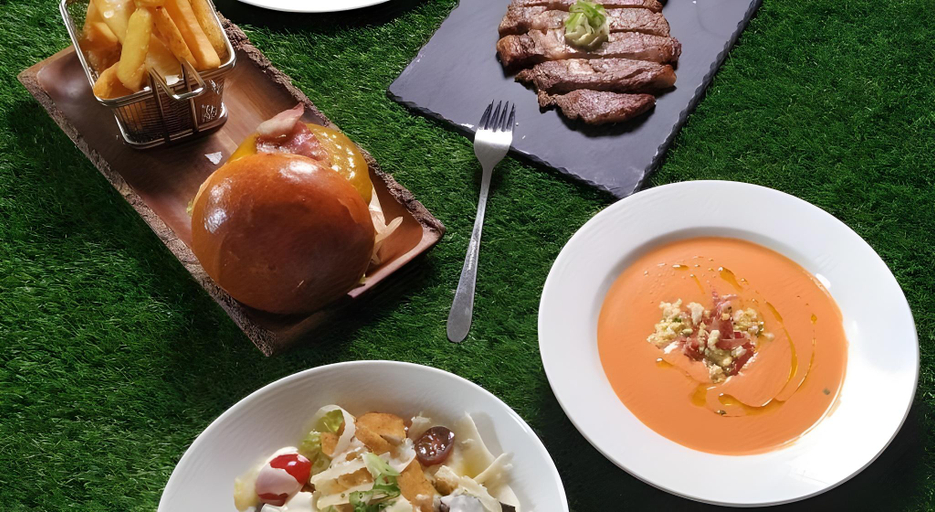 Food & Drinks 5, Hotel Travelodge Barcelona del Valles , Barcelona