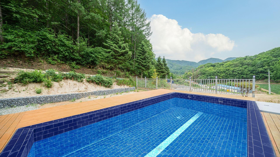 Sport & Beauty 3, Antogether Kids Pool Villa, Hongcheon