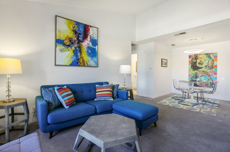 Living area 4, Gated Urban Palm Escape, Riverside