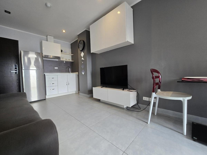2, 1 BR Condo in good location NV402, Pulau Phuket