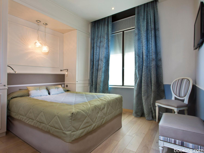 Bedroom 3, DAUMESNIL VINCENNES HOTEL, Val-de-Marne