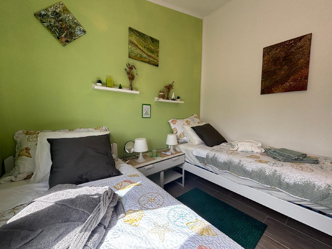 Bedroom 2, Two-Bedroom Apartment with Sea View Artmare, Preko