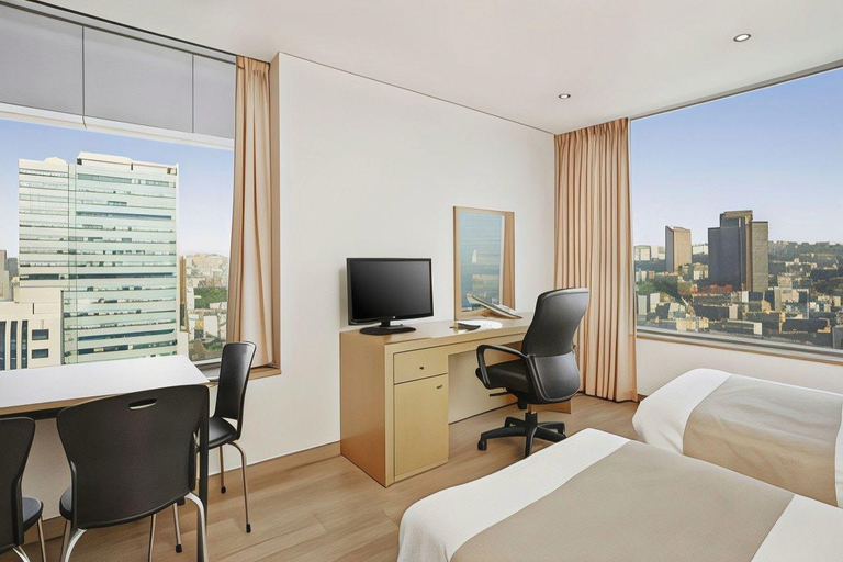 Bedroom 4, Hyundai Residence Dongdaemun Seoul, Jung