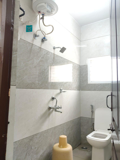 Bathroom 2, Nandan Elite, Mysore