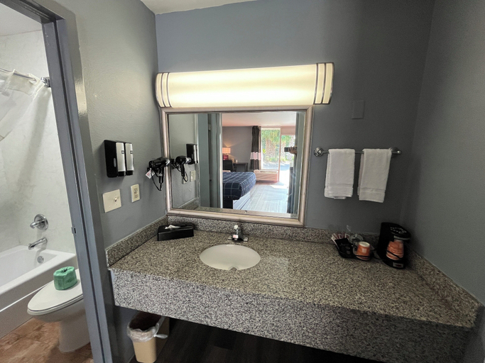 Bathroom 3, Old Town Inn - St Augustine South, Saint Johns