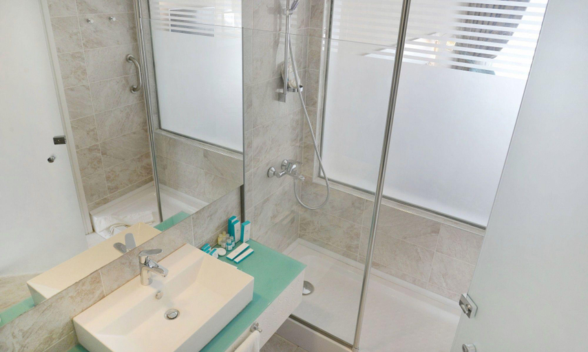 Bathroom 5, Adempira Termal Spa Hotel, Akköy