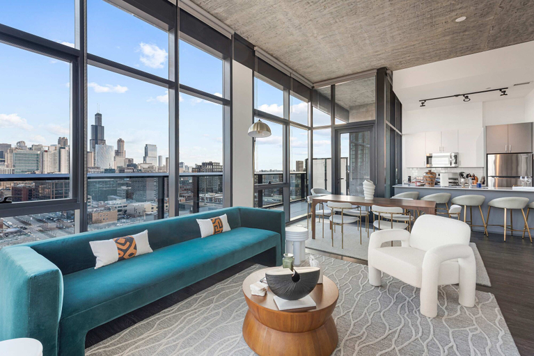 Room 2, Cloud9 2x1 Apartments Fulton Market The Pop, Cook