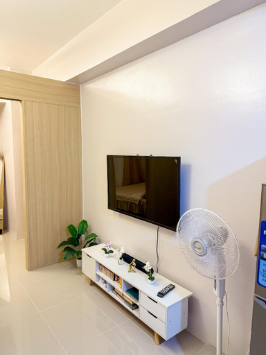 Others 5, Cozy 1BR Condo at Grass Residences near SM North, Quezon City