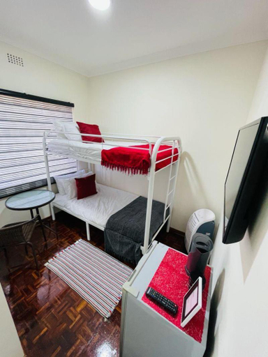 Bedroom 4, Ithonsi Guesthouse, Ekurhuleni