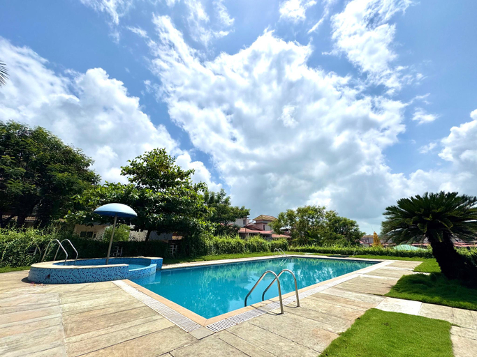 Sport & Beauty 5, Hotel Sadhana Executive- Dapoli, Ratnagiri