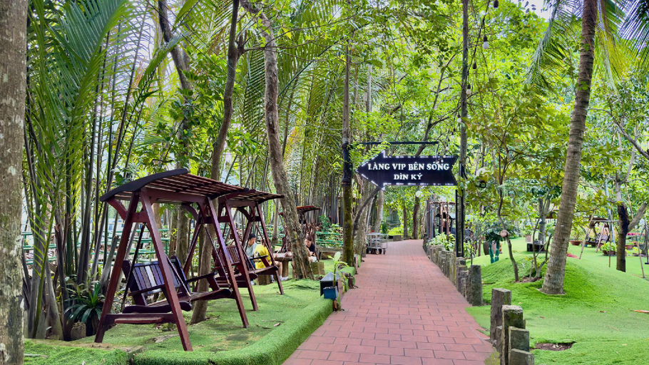Others 1, Din Ky Hotel, Cau Ngang, Binh Duong, Thuận An