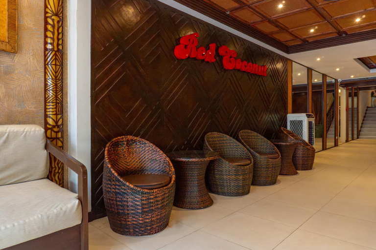 Public Area 4, Red Coconut Hotel, Malay