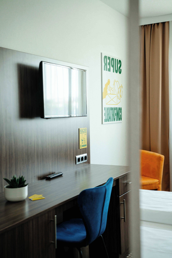 Living area 2, SLEEEP Hotel Vösendorf, Mödling