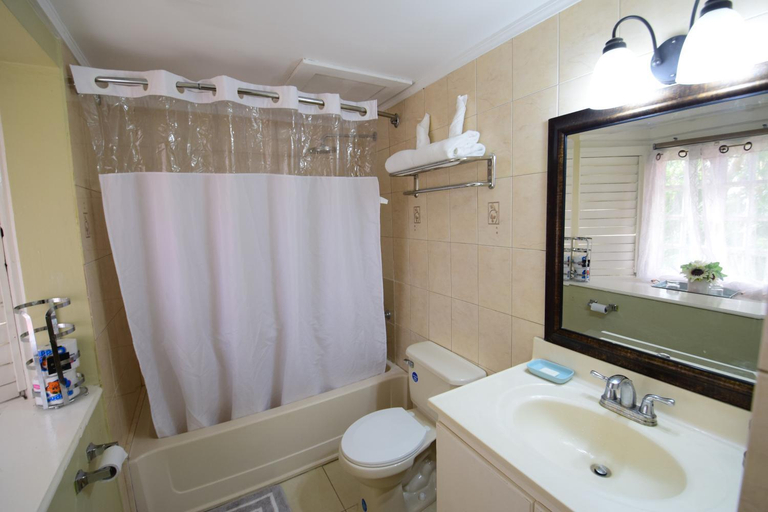 Bathroom 3, Hillview at Mystic Ridge