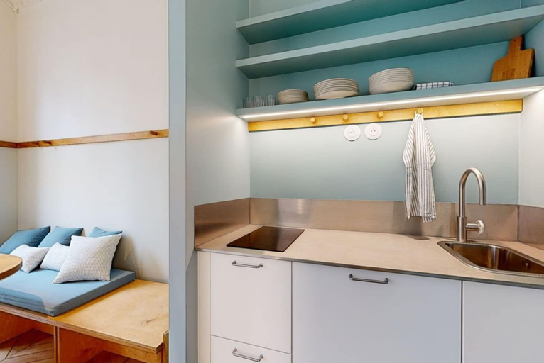 Room 5, Altido Delightful 1bed Studio w Shared Co-working Space, Paris