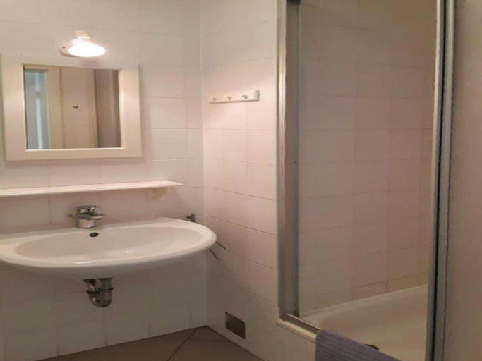 Bathroom 3, Ferienwohnungen Blaues Haus, Putbus, Vorpommern-Rügen