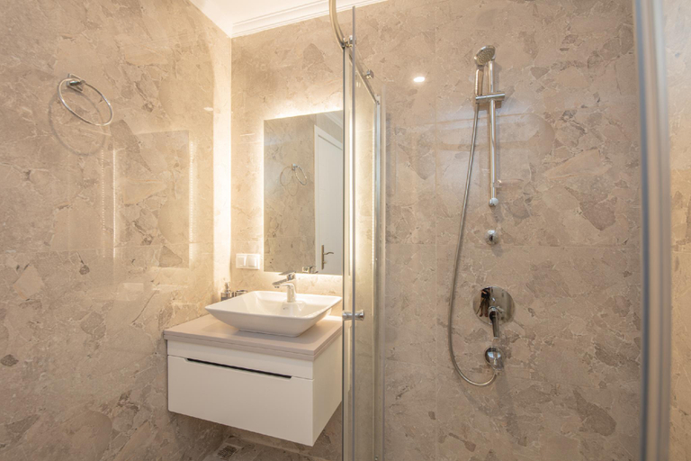 Bathroom 4, Likya Gardens Hotel, Kaş