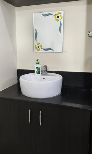 Bathroom 4, Hitech Shiparamam Guest House, Hyderabad
