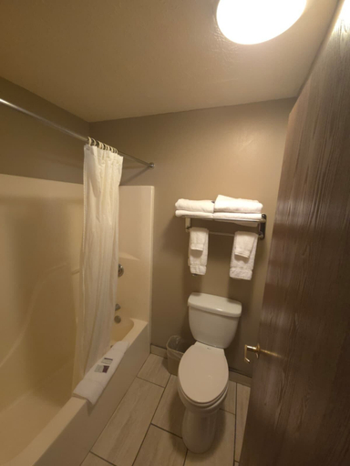 Bathroom 2, Capital O Roadside Inn Thedford NE 2, Thomas