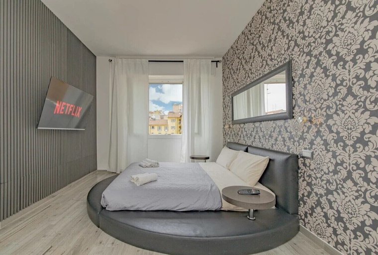 Room 3, Guest House 80, Milano