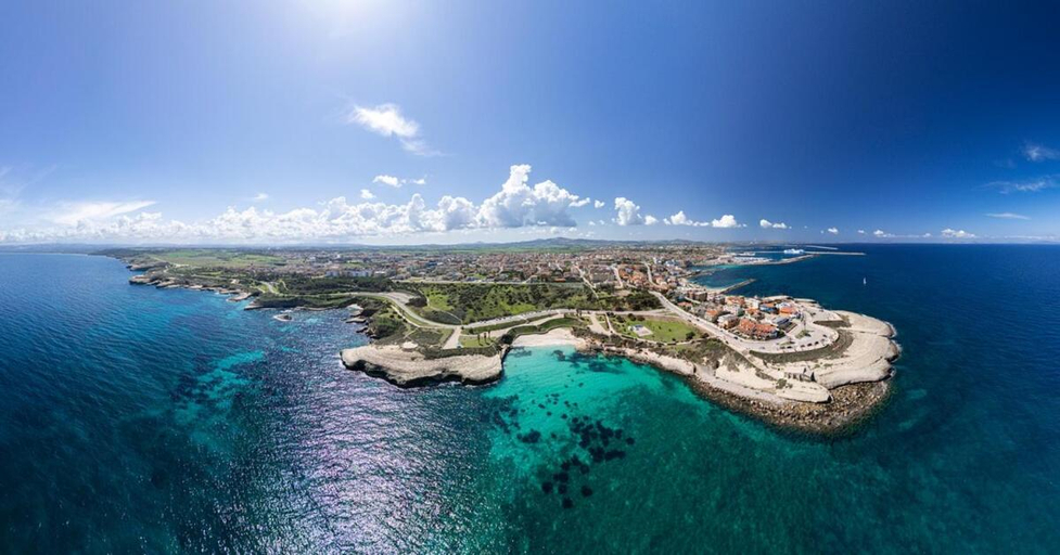 Others 4, Breathtaking seaview apartment in Porto Torres, Sassari