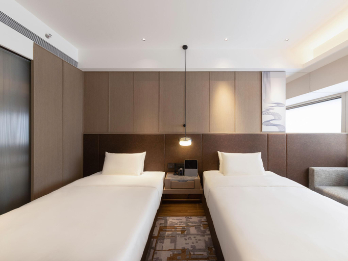 Bedroom 2, Golden Harbor Hotel, Beijing