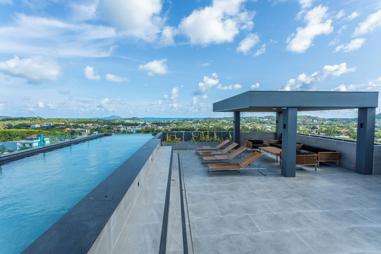 Rooftop pool, BrandNewHighEndsauna icebathseaview C106, Pulau Phuket