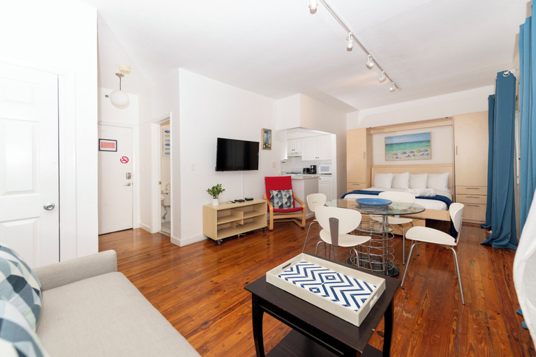 Others 5, Collins Beach Apartments, Miami-Dade