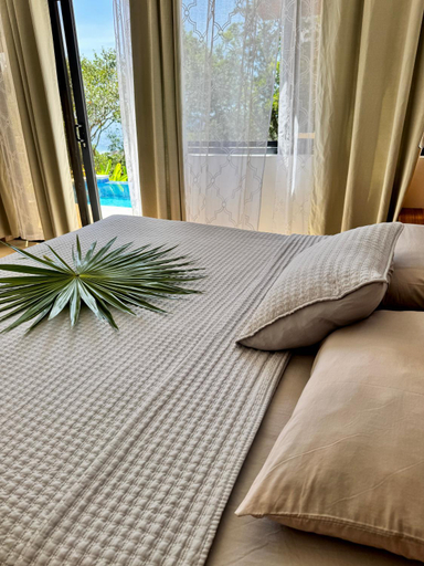 Bedroom, Roatan Infinity Pool and Ocean View Apartment, Roatán