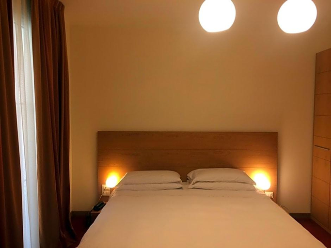 Bedroom 2, ACCADEMIA RIMINI, Rimini