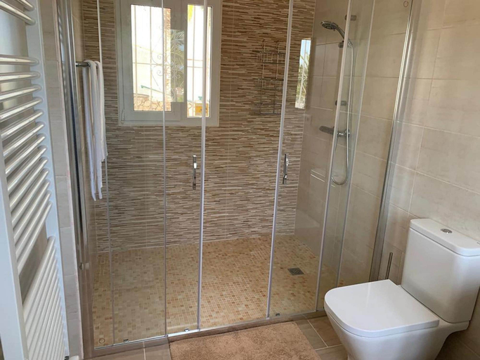 Bathroom 4, Villa Emilia 8 Personas, Alicante