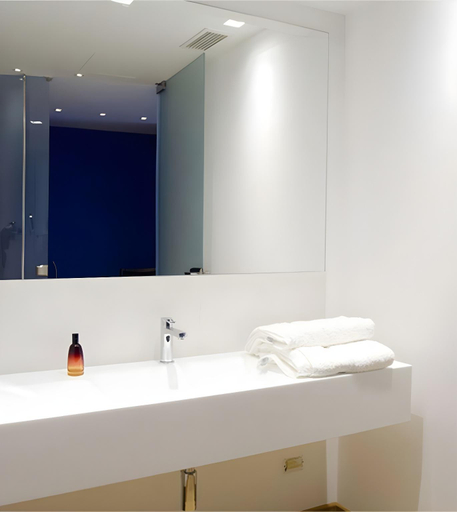 Bathroom 5, Catania International Airport Hotel, Catania