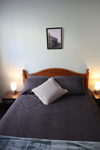 Room 5, The Star Hotel Sale, Wellington - Sale