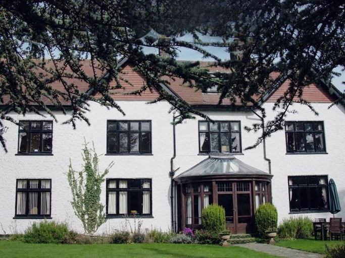 Exterior & Views 2, Nyton Hotel, Cambridgeshire