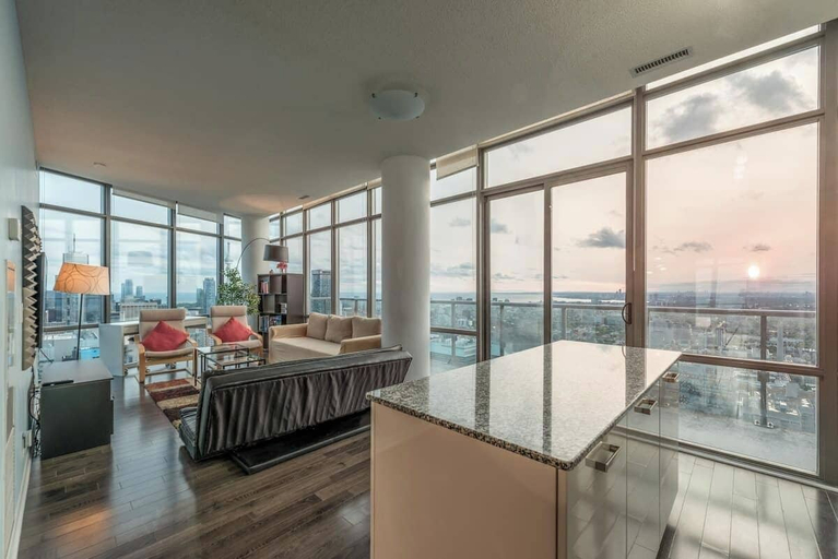 Living area 2, Urban Explore, Toronto