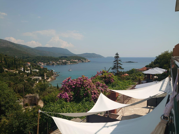 Others 5, Villa Peragic - Triple Room with Balcony and Private External Bathroom, Konavle
