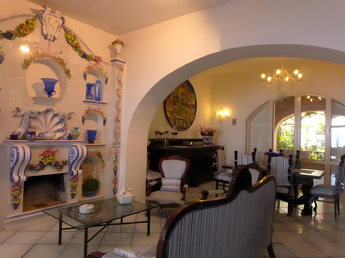 Food & Drinks 4, Casa Bacot, Messina