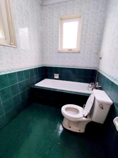 Bathroom 3, Villa kota bunga puncak by akuvilla, Cianjur