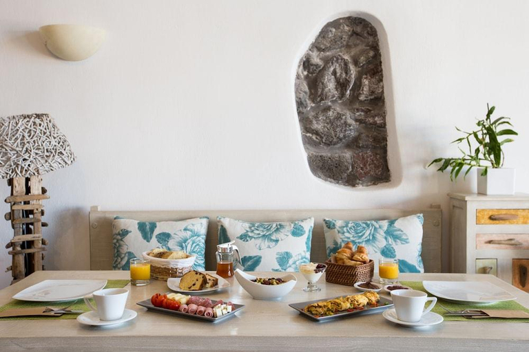 Food & Drinks, Afroessa, South Aegean