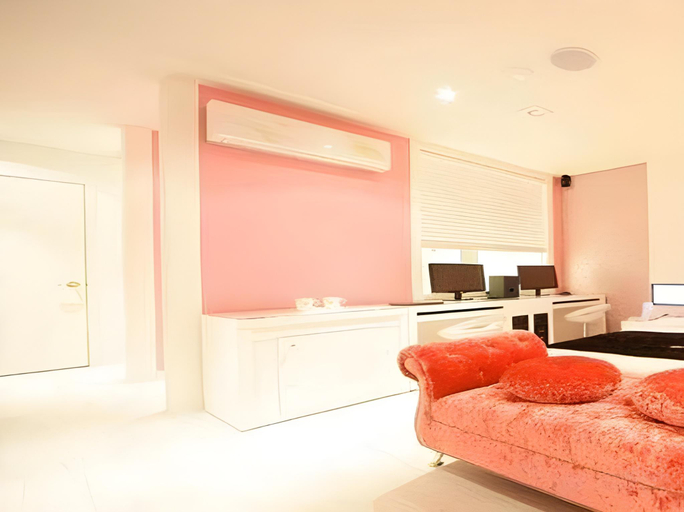 Others 4, Ever Tourist Hotel, Gyeyang