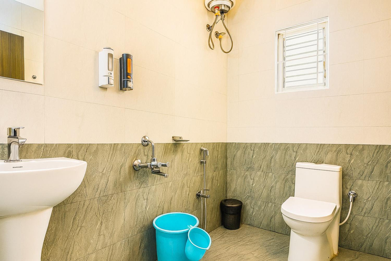 Bathroom, Urban Suites Silpukhuri, Kamrup Metropolitan