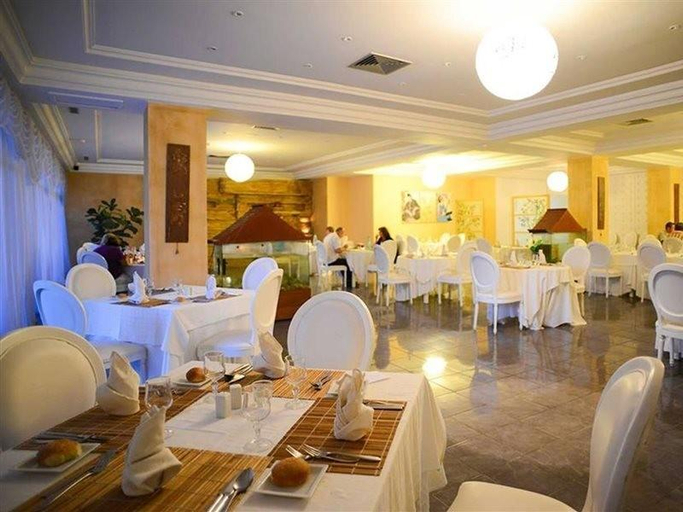 Food & Drinks 5, One Resort Jockey Monastir, Monastir