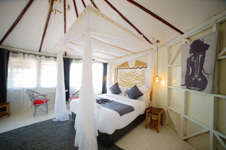 Room 4, Bayside Resort Lake Victoria, Mbita