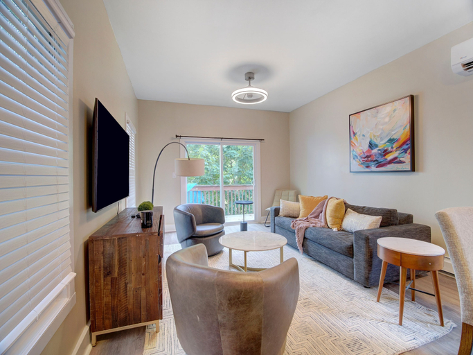 Room 3, Comfy 3 BR Retreat Mins to NYC - 3 nt min Inquire, Jersey City