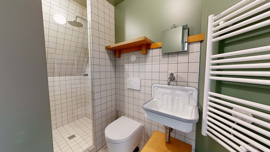 Room 5, Altido Pleasant 1-bed Flat w Shared Courtyard, Paris