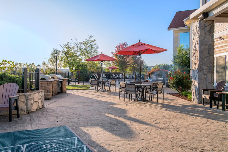 Food & Drinks 5, Club Wyndham Mountain Vista, Taney