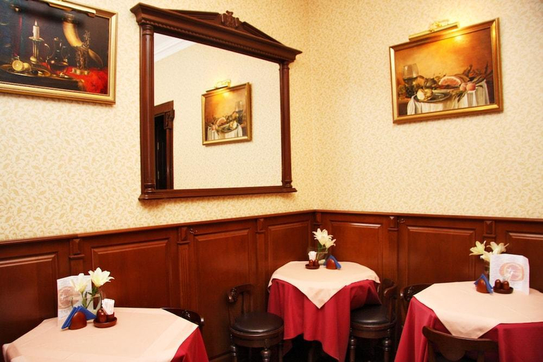 Others 2, Gallery Hotel Gintama, Shevchenkivs'kyi