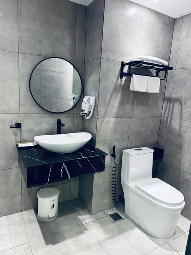 Others 5, LION HOTEL, Ninh Kiều