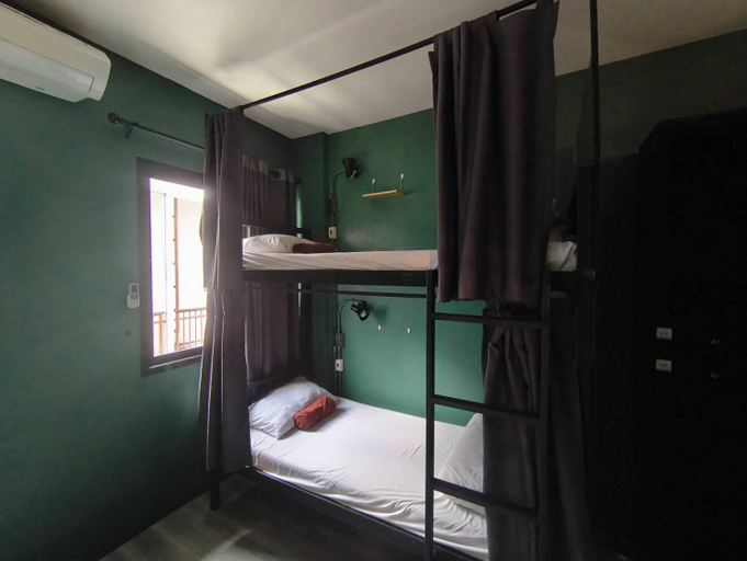 Room 3, Nimman Nest Hostel & Cafe, Muang Chiang Mai
